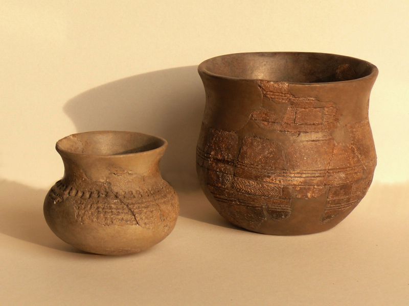 Neolithische Keramikgefäße verschiedener Kulturen aus dem Unstrut-Hainich-Kreis